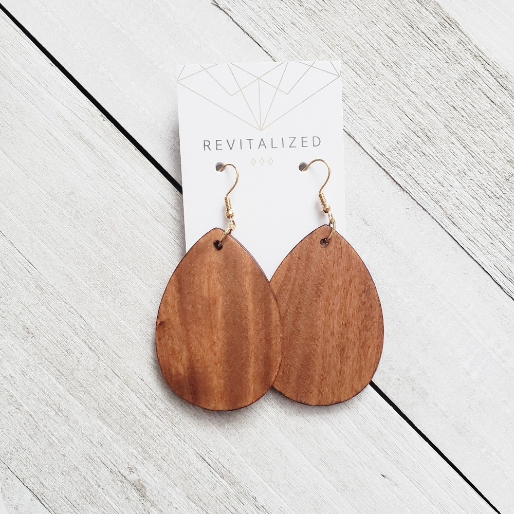 revitalized 》Earrings Mystery Box - Picture 5 of 8